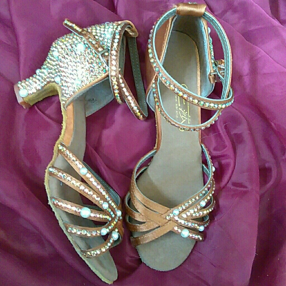 Studded Pearl Ballroom Latin Size 7 Low Heel